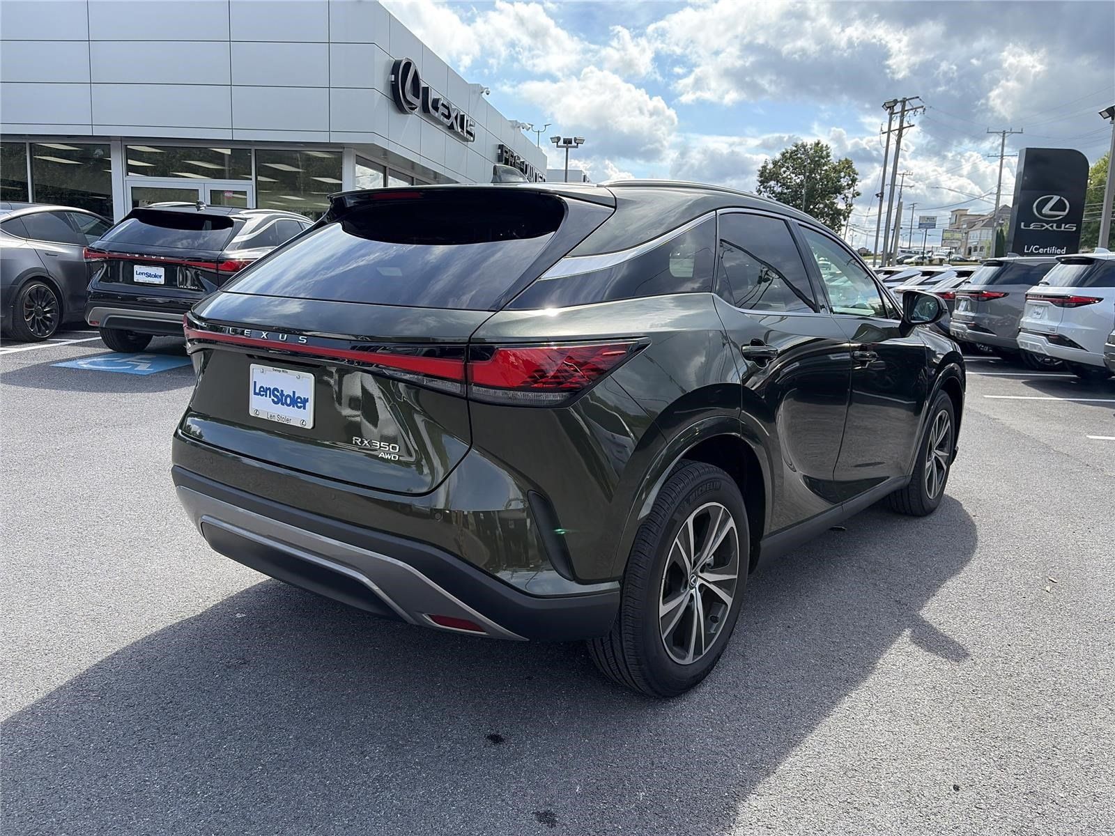 Used 2024 Lexus RX 350 Premium w/ Accessory Package (Z1) AWD/4WD image 5