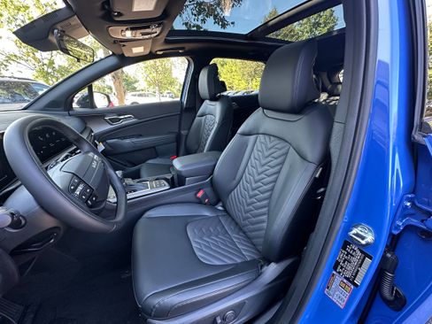 New 2026 Kia Sportage X-Line w/ X-Line Premium Package image 34