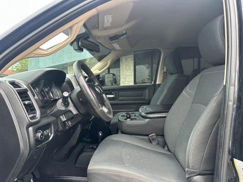 Used 2019 RAM 2500 Tradesman AWD/4WD image 2