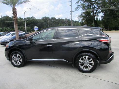 Used 2018 Nissan Murano S FWD image 3