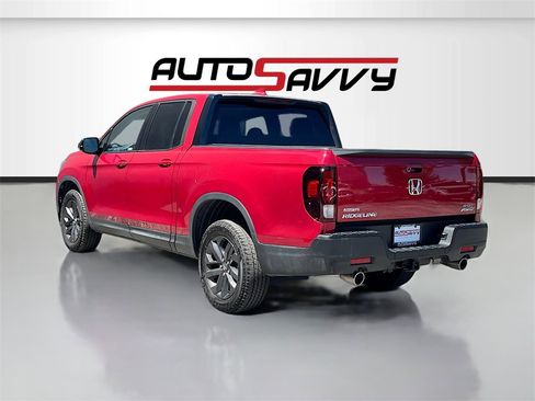 Used 2023 Honda Ridgeline Sport image 5