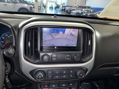 Used 2019 GMC Canyon SLE w/ Trailering Package RWD image 33