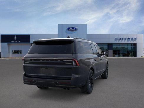 New 2025 Lincoln Navigator L Reserve w/ Jet Appearance Package image 8