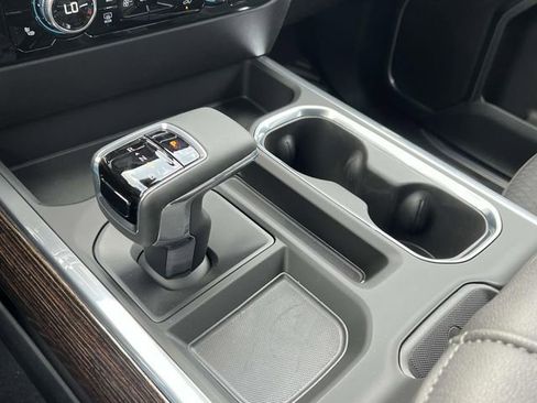 Used 2025 GMC Sierra 1500 Elevation image 22