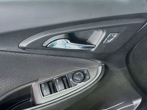 Used 2023 Chevrolet Malibu LT image 24