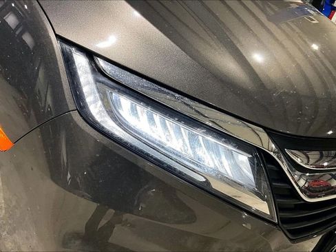 Used 2020 Honda Odyssey Elite image 25
