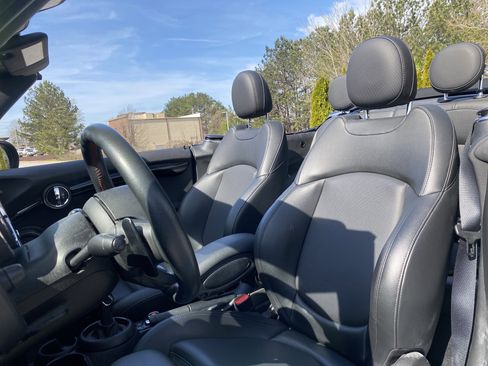 Used 2020 MINI Cooper S image 7