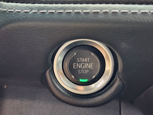 Certified 2025 Chevrolet Tahoe LT image 20