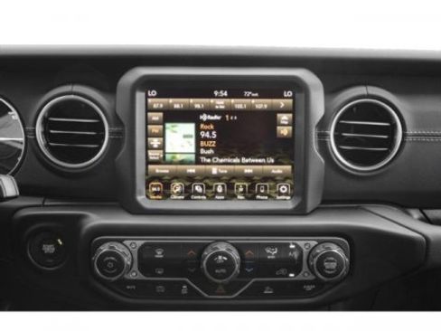 Used 2023 Jeep Wrangler Unlimited Sahara AWD/4WD image 11