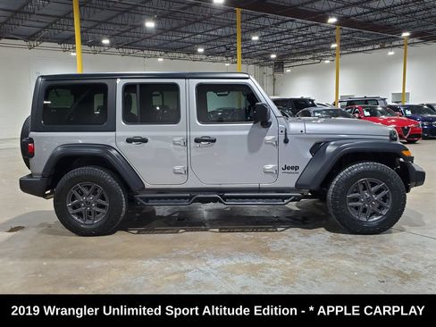 Used 2019 Jeep Wrangler Unlimited Sport AWD/4WD image 5