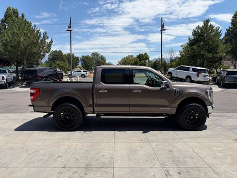 Used 2021 Ford F150 Lariat w/ Equipment Group 502A High AWD/4WD image 3
