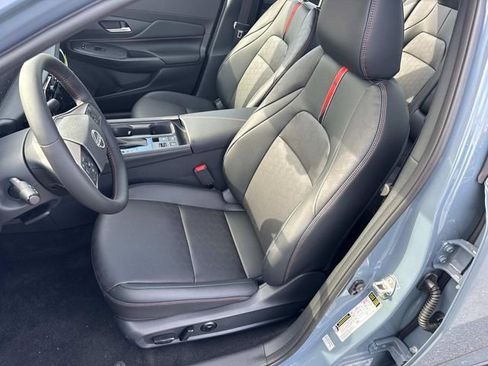 New 2026 Nissan Sentra SR w/ SR Premium Package image 25