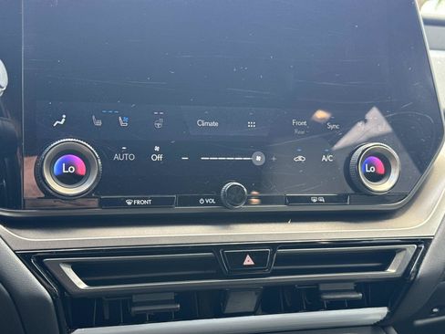 Certified 2026 Lexus TX 350 AWD w/ Technology Package image 25