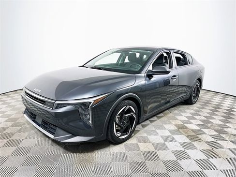 Used 2025 Kia K4 EX image 7