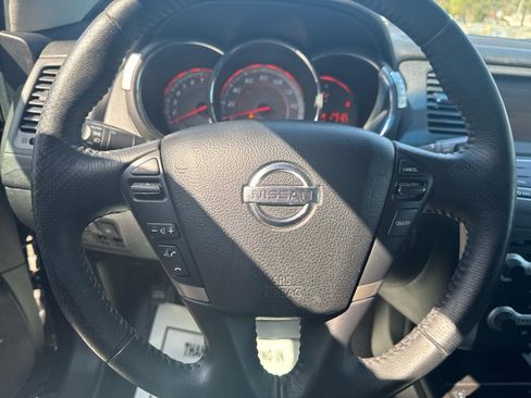 Used 2009 Nissan Murano SL w/ Technology Pkg image 38