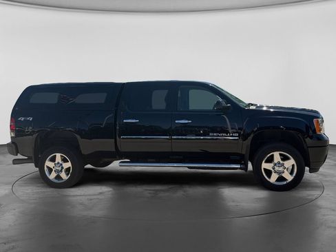 Used 2013 GMC Sierra 2500 Denali AWD/4WD image 11