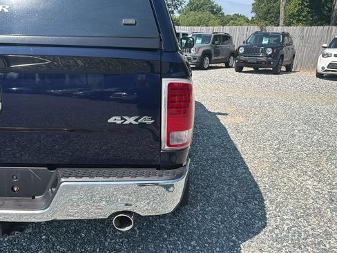 Used 2014 RAM 1500 Laramie AWD/4WD image 9