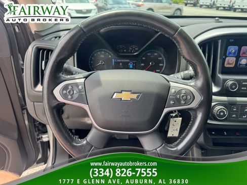 Used 2017 Chevrolet Colorado LT w/ LT Convenience Package RWD image 16