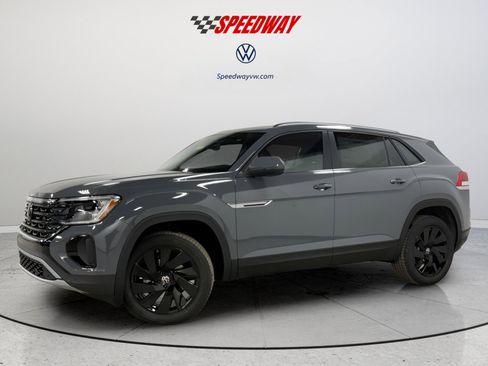 New 2026 Volkswagen Atlas Cross Sport SE FWD image 3