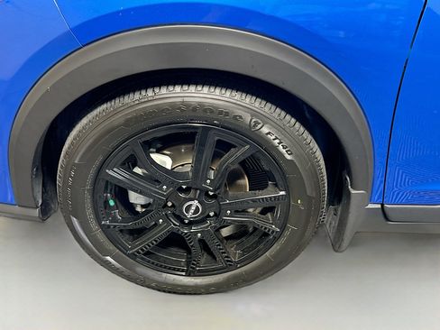 Used 2022 Nissan Kicks SR w/ Premium Package FWD image 13