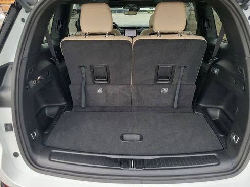 Used 2024 Jeep Grand Cherokee L Limited image 37