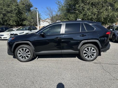 Used 2024 Toyota RAV4 XLE Premium image 2