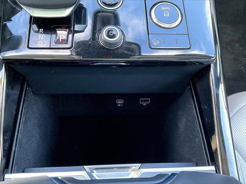 Certified 2023 Land Rover Range Rover Sport SE Dynamic image 16
