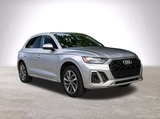 Used 2023 Audi Q5 2.0T Premium Plus w/ Premium Plus Package AWD/4WD video 2