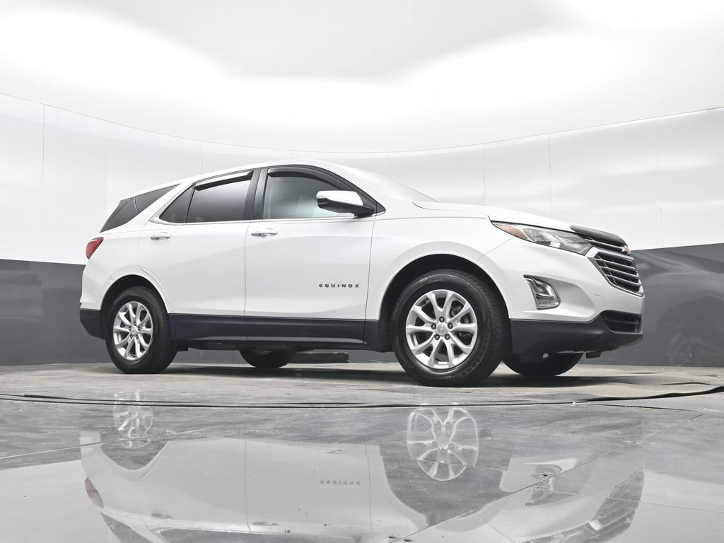 Used 2018 Chevrolet Equinox LT FWD image 32