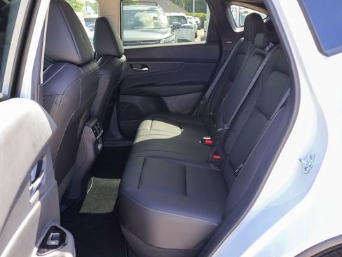 New 2026 Nissan Murano SV image 8