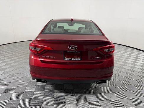 Used 2016 Hyundai Sonata Sport w/ Option Group 02 FWD image 6