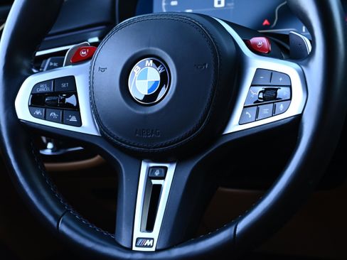 Used 2020 BMW M5 w/ Executive Package image 40