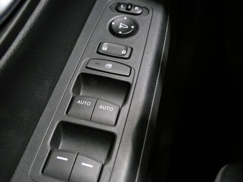 Used 2024 Honda CR-V EX image 14