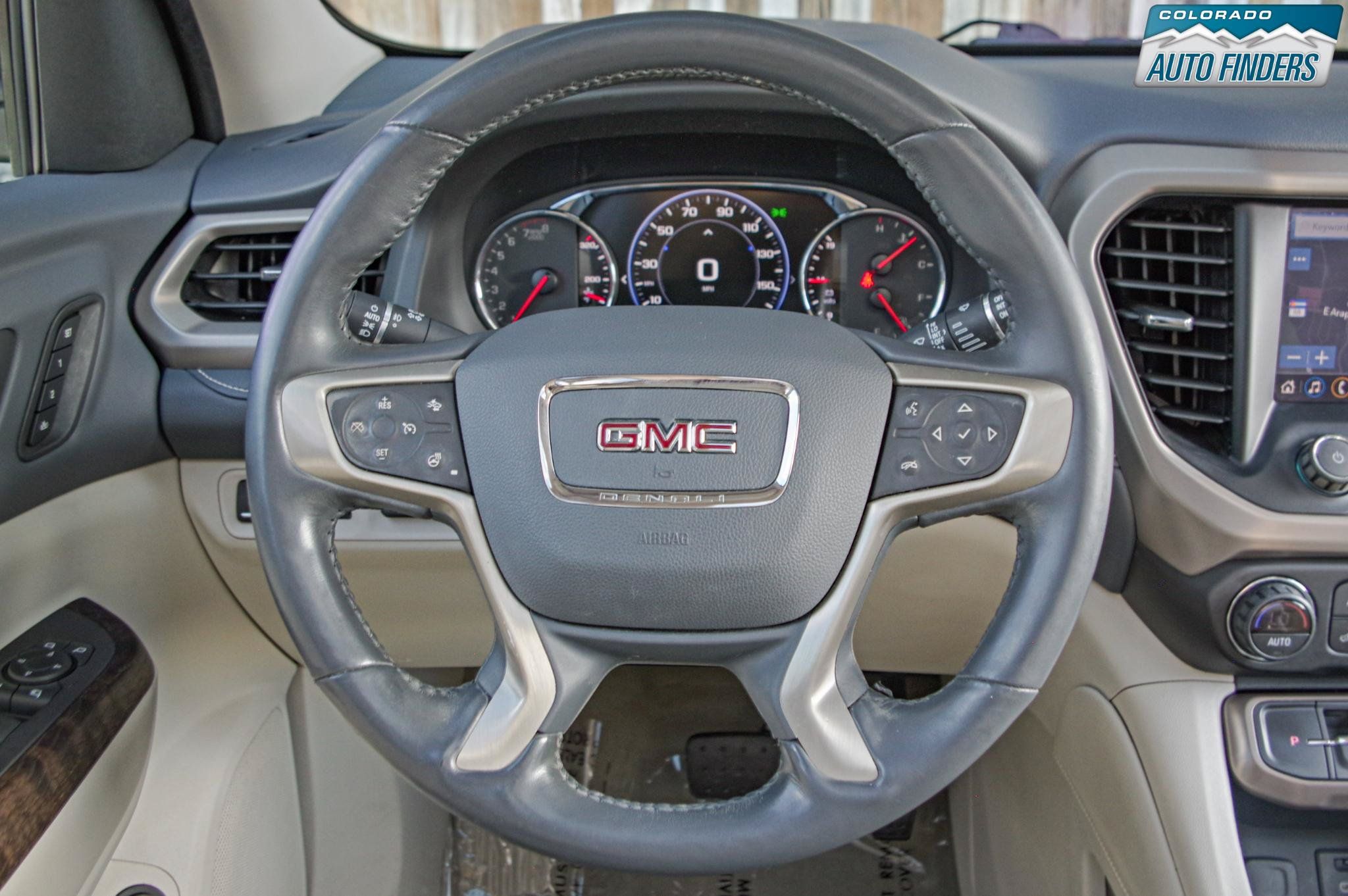 Used 2020 GMC Acadia Denali w/ Technology Package AWD/4WD image 12