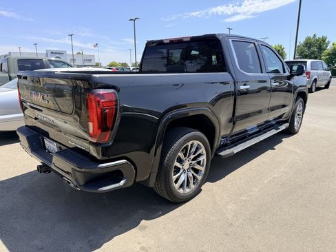 Used 2026 GMC Sierra 1500 Denali w/ Technology Package AWD/4WD image 6