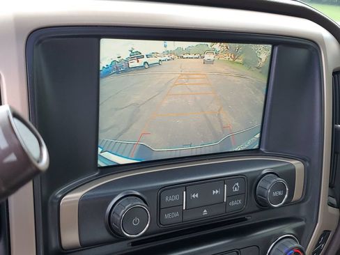 Used 2016 GMC Sierra 2500 Denali w/ Duramax Plus Package AWD/4WD image 25