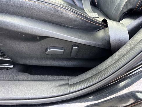 Used 2019 Subaru Crosstrek 2.0i Limited w/ Moonroof Package w/Navigation image 9