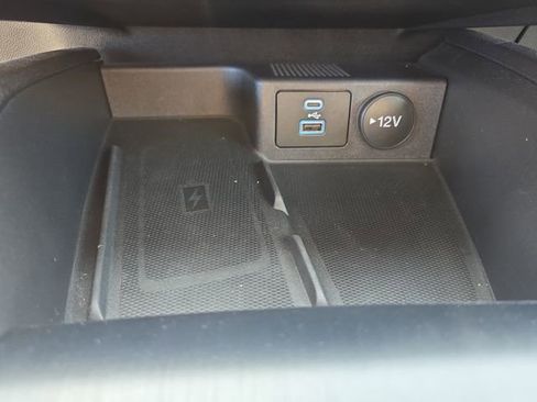Certified 2023 Ford Escape Platinum w/ Class II Trailer Tow Package AWD/4WD image 26