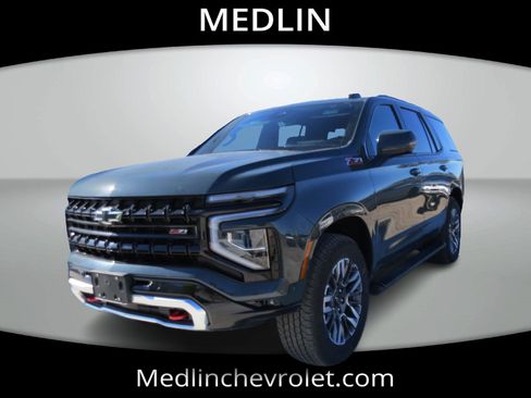 Used 2025 Chevrolet Tahoe Z71 w/ Z71 Off-Road Package image 4