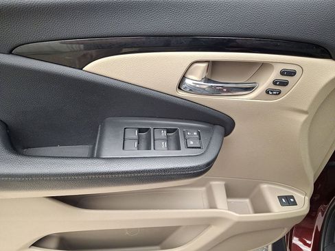 Used 2019 Honda Pilot Touring image 10