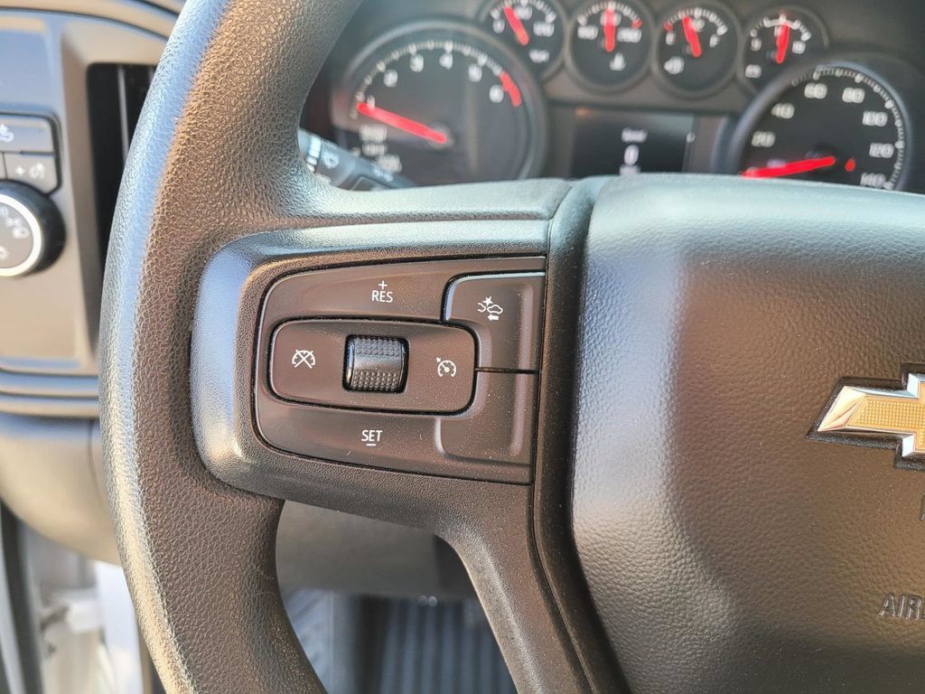 Used 2023 Chevrolet Silverado 1500 Custom RWD image 24