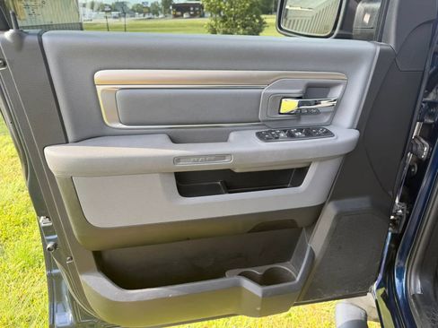 Used 2020 RAM 1500 Classic Warlock AWD/4WD image 9