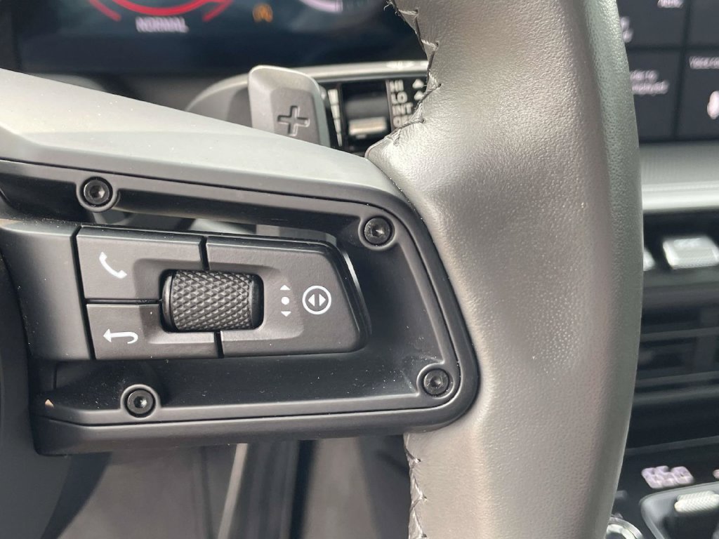 Certified 2020 Porsche 911 Carrera S RWD image 39