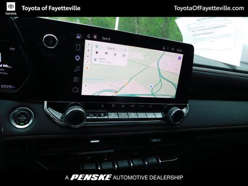 Used 2024 Chevrolet Colorado Z71 w/ Z71 Convenience Package 2 image 10