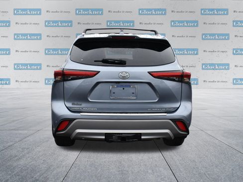 Used 2021 Toyota Highlander Platinum image 7