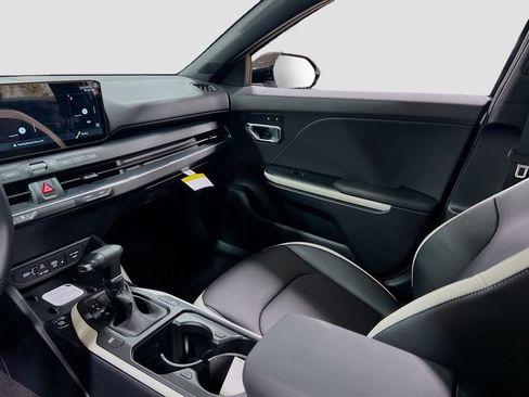 New 2025 Kia K4 GT-Line w/ GT-Line Premium Package image 25