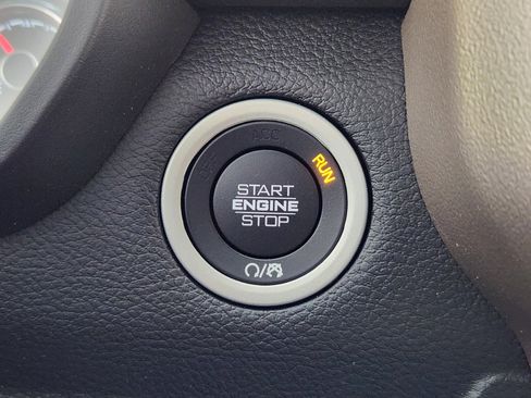 Used 2019 RAM 1500 Laramie w/ Sport Appearance Package image 26