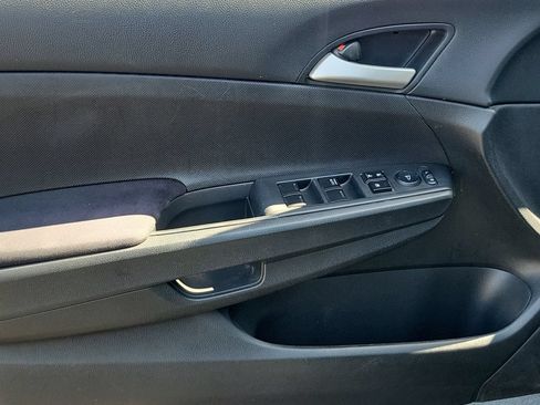 Used 2010 Honda Accord LX image 19