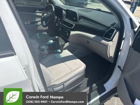 Used 2019 Hyundai Tucson SE w/ Cargo Package AWD/4WD image 15