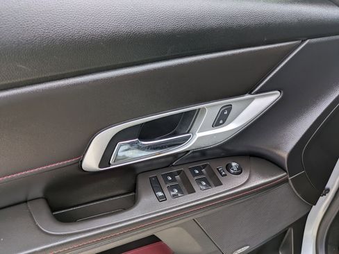 Used 2015 GMC Terrain SLT w/ Open Road Package FWD image 12